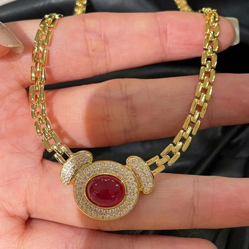 

Bellux S925 Silver Plated 18K Gold Necklace New design Pigeon Egg Artificial Synthetic Red Ruby Candy Tank Chain Necklace