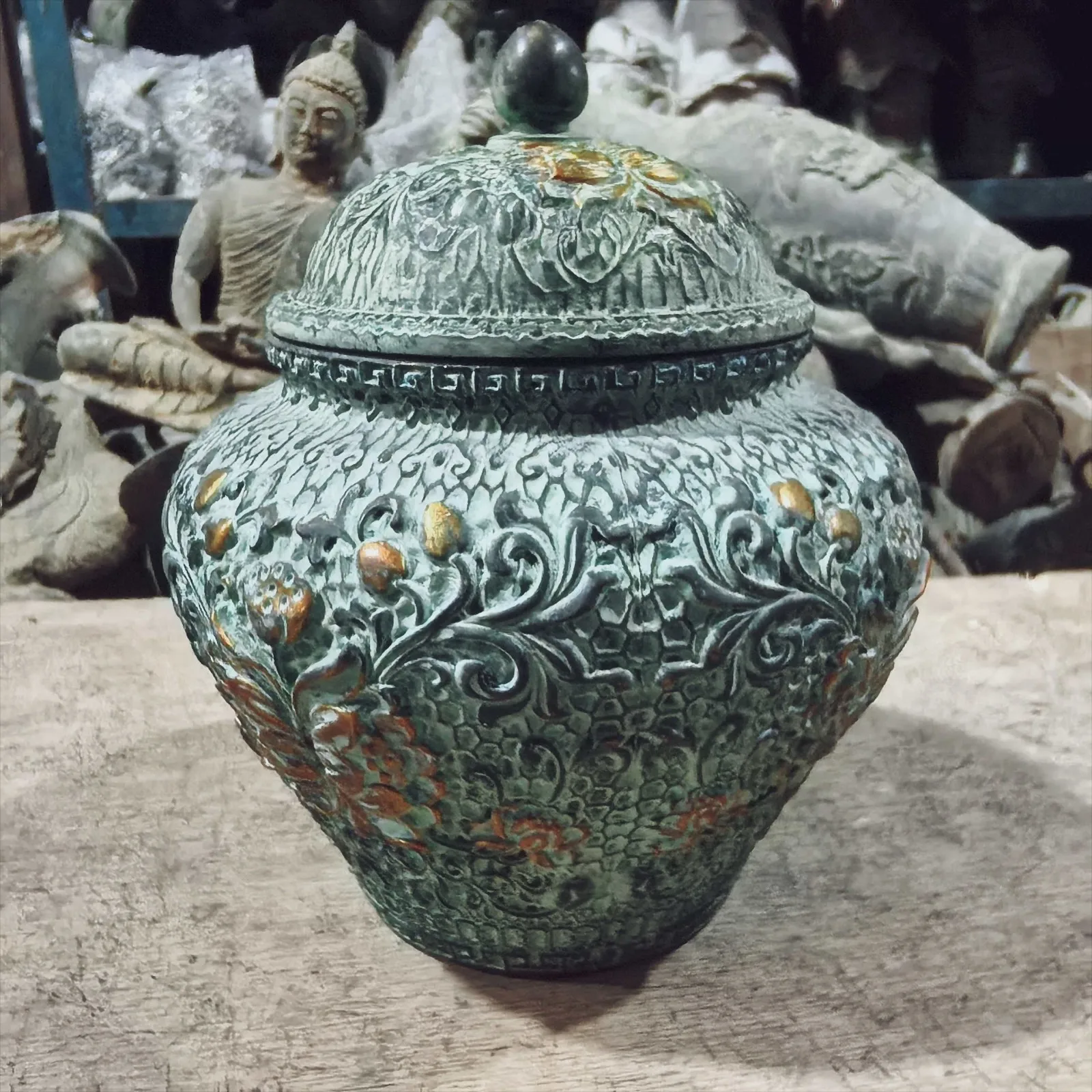 Old Bronze Relief carved Gilded Flower patterned lid jar,China folk storage jar