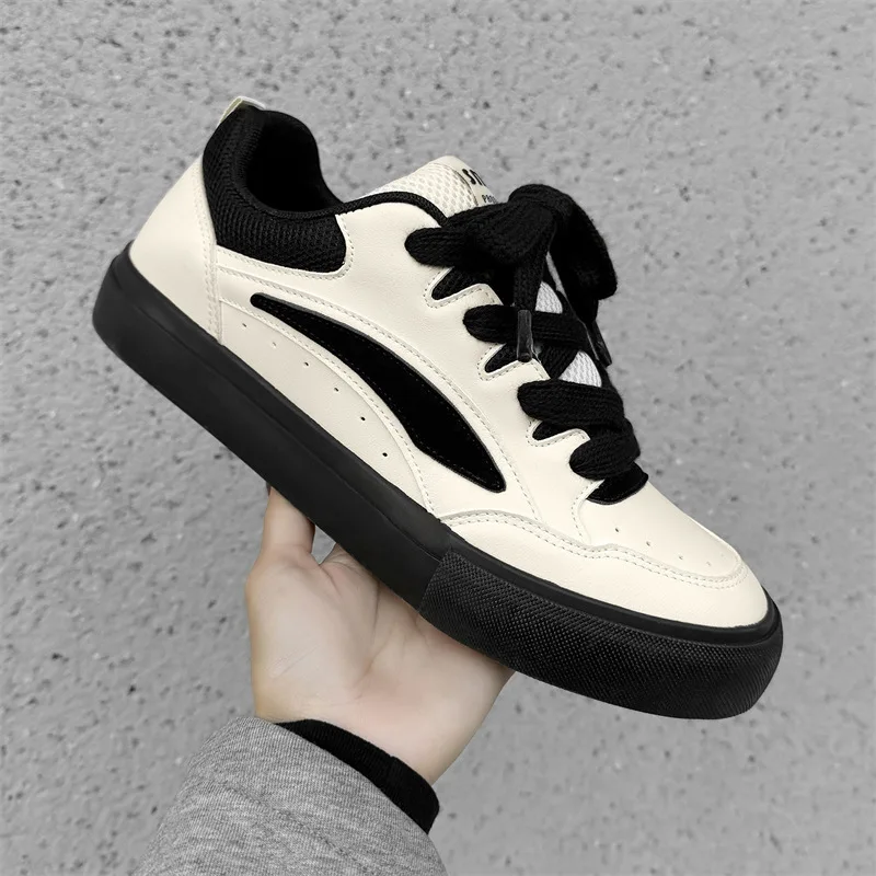 

Men's Platform Board Shoes Spring Autumn Non Slip Waterproof Casual Shoes Comfortable Outdoor Fashion Cross Tied Sneakers