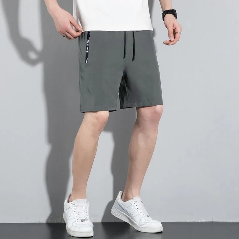 Pantaloncini da uomo ad asciugatura rapida in seta ghiacciata con tasche con cerniera fronte-retro, elastico in vita con coulisse, versatili per lo sport e il tempo libero