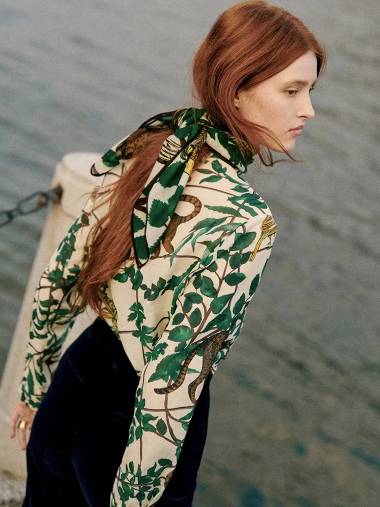 

Street Style Spring 2025 Women's Cool Wild Animal Print Turn-down Collar Long Sleeve Shirt Versatile Fashionable Top Naturale...