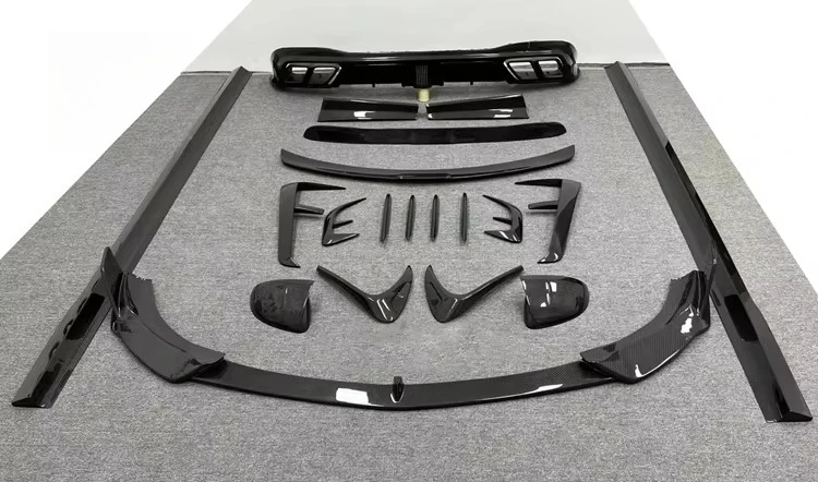 Dry Carbon Fiber Body Kit for'Mercedes S Class W223 High Quality Wholesale W223 Front Spliter Vents