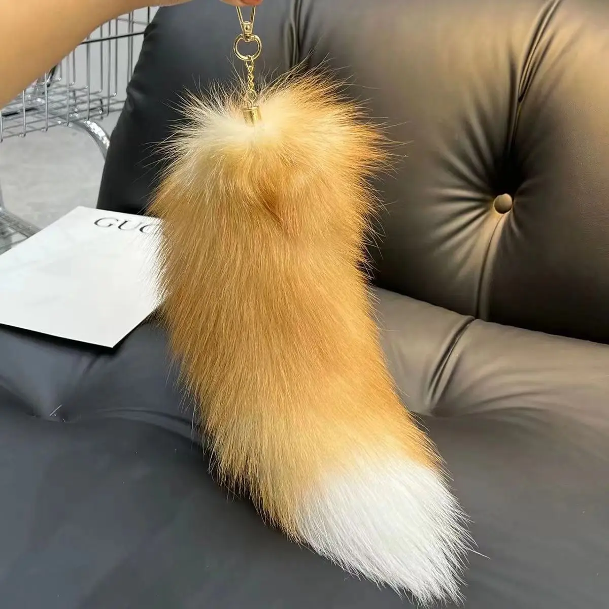 High-end atmosphere real fox fur big long tail car key chain pendant high-end bag real plush pendant