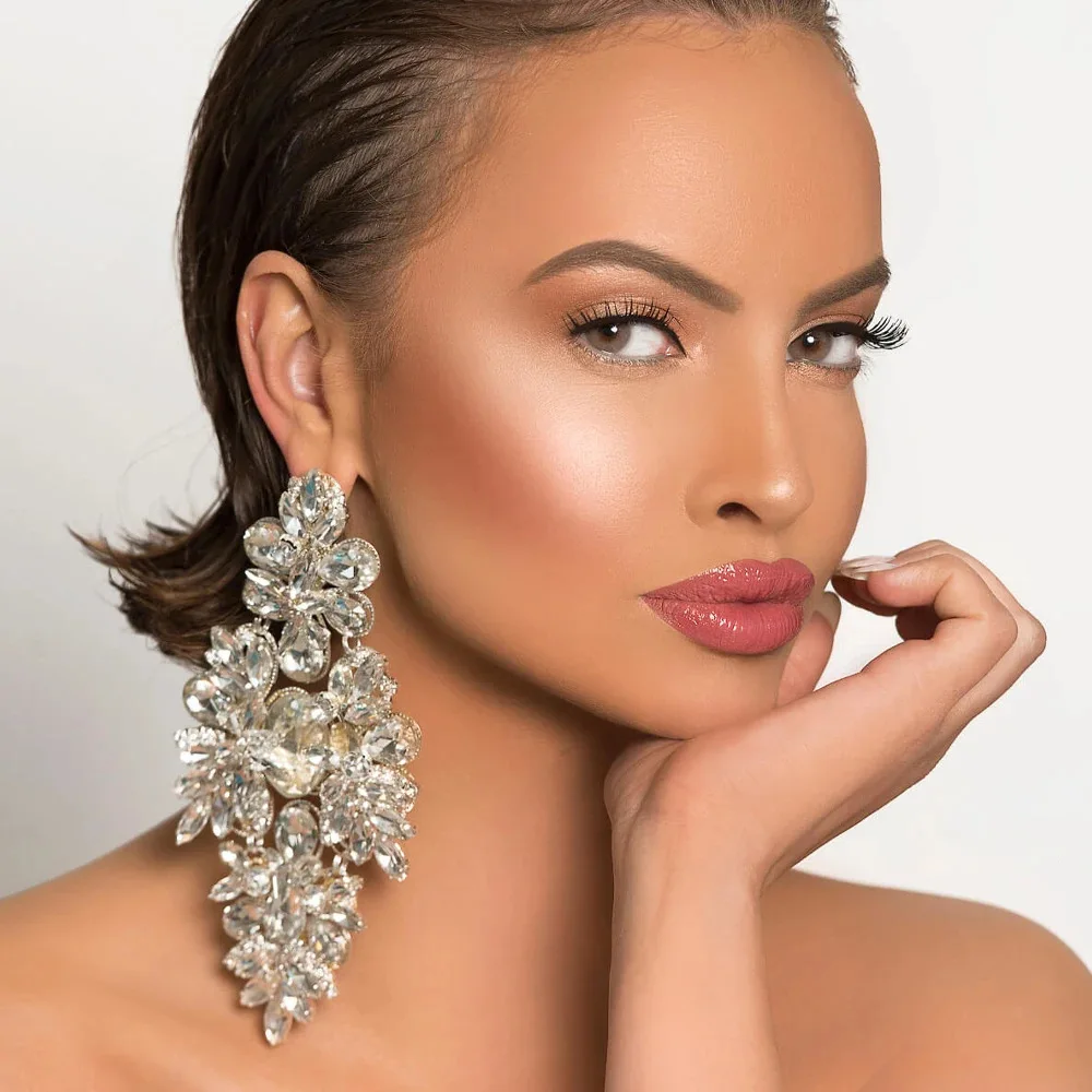 Amazon Explosion Geometric Exaggerated Earrings Fashion Rhinestone Earrings Queen Premium Accessories Earrings