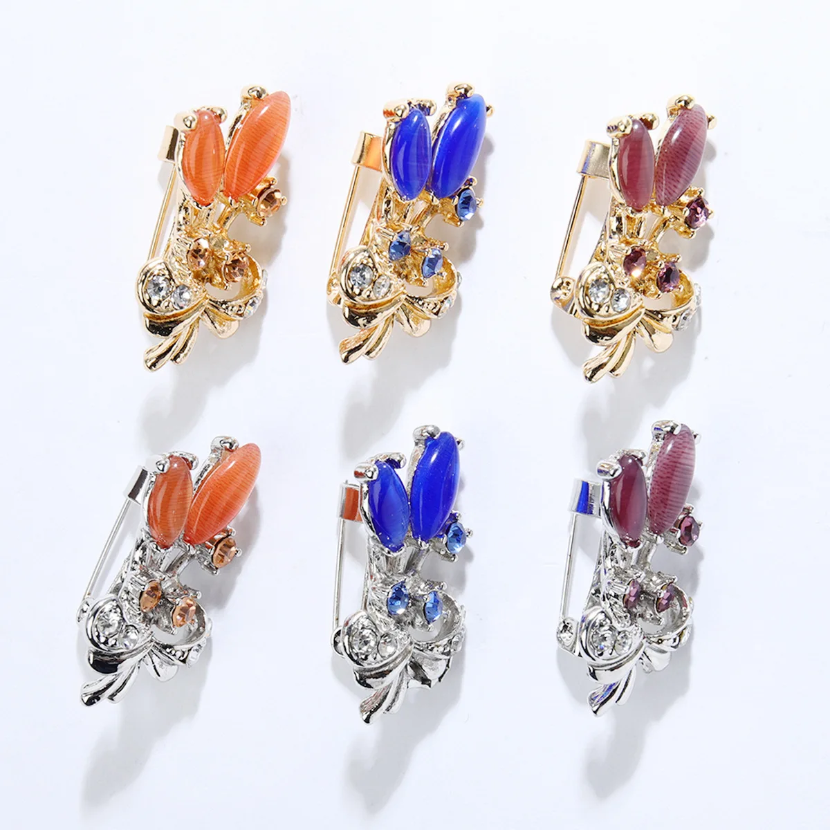 1Pc Cute Flower Tulip Brooch for Women Men Exquisite Inlaid Zircon Brooches Pins Jewelry Trendy Accessories Party Gifts 2025