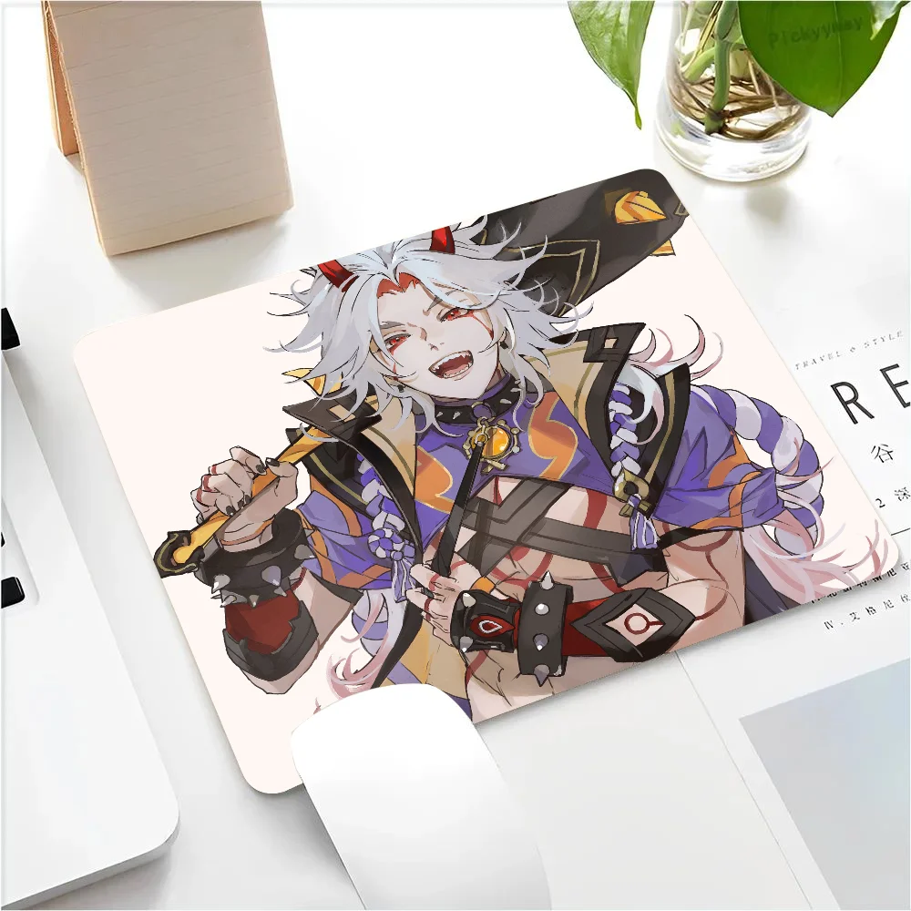 Arataki Itto Genshin Mousepad Small LockEdge Mouse Pad For Gamers Computer Desk Pad Rectangular Anti-slip Rubber