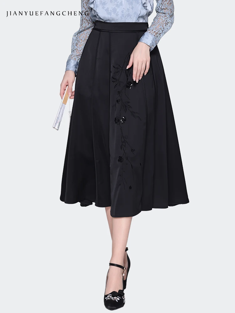 Vintage Embroidered Women' High Waist A-Line Pleated Black Satin Skirt Big Swing Elegant FLowing Long Skirts 2024 Spring New