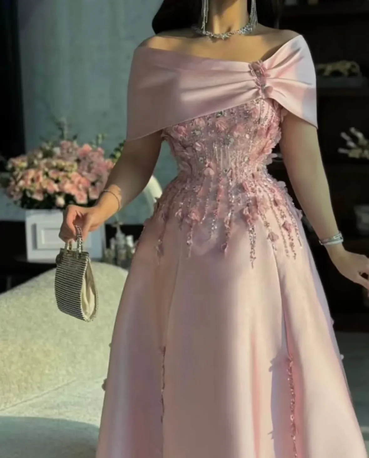 

Customized Luxury 3D Flower Decal A-Line Ball Dress Off The Shoulder Long Style Birthday Party Special Occasion Evening Dress