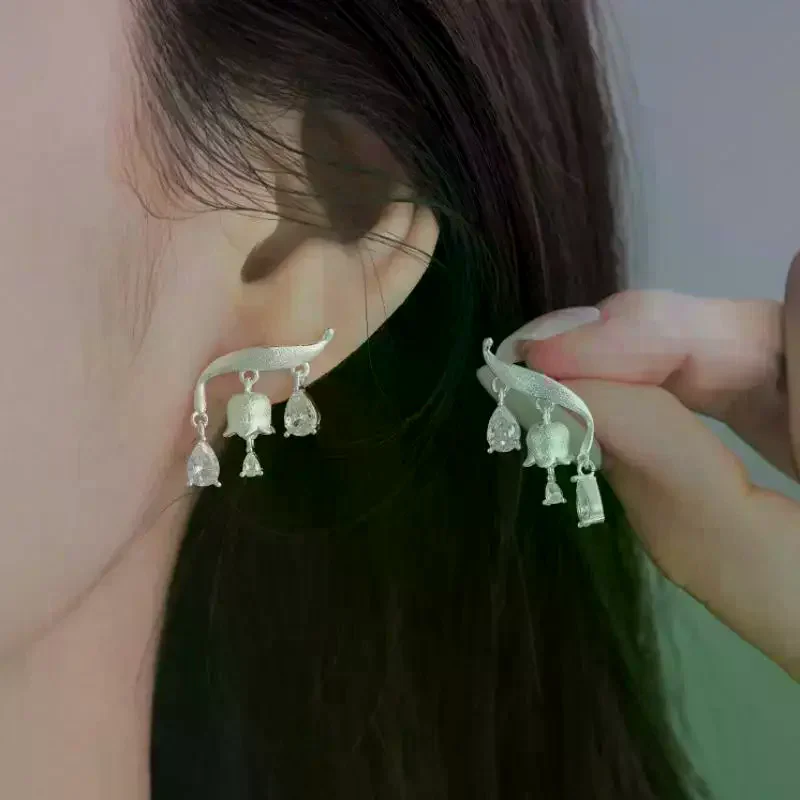 Womens Elegant Flower Stud Earrings Brushed Fresh Lily Of The Valley Earrings Water Droplet Earings Jewelry Gift