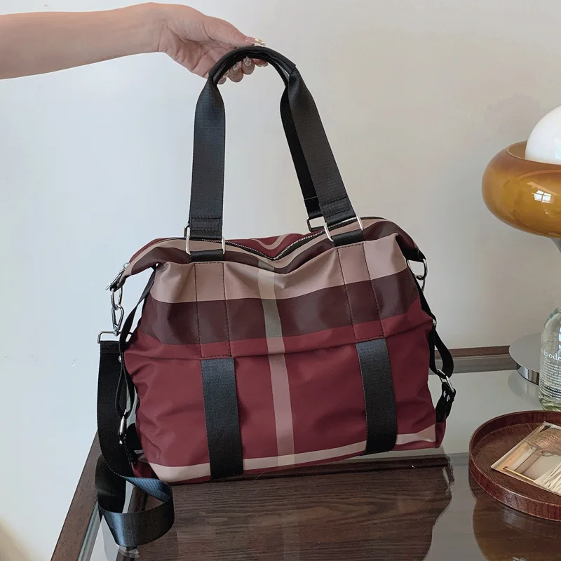 

2026 Women's Cloud Dancer White Tote Bag, Vintage Quilted Crossbody Purse, Soft Genuine Leather Multi-way Shoulder Bag