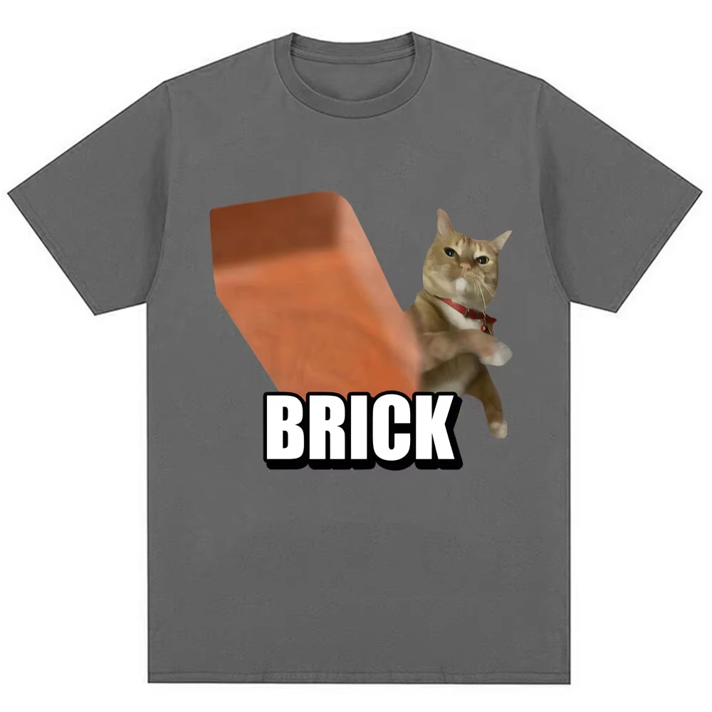 Funny Cat Throwing Brick Meme Graphic T-shirt Men Women Fashion Humor T Shirts Oversized Cotton Casual Summer T Shirt Streetwear
