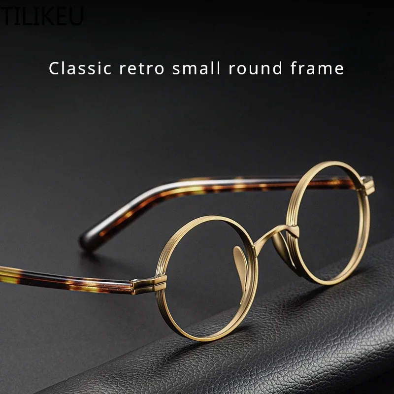 New Japanese-style Titanium Alloy Ultra Light Eyeglass Frame with Retro Design Simple Anti Blue Light Anti Allergy Man Comfort