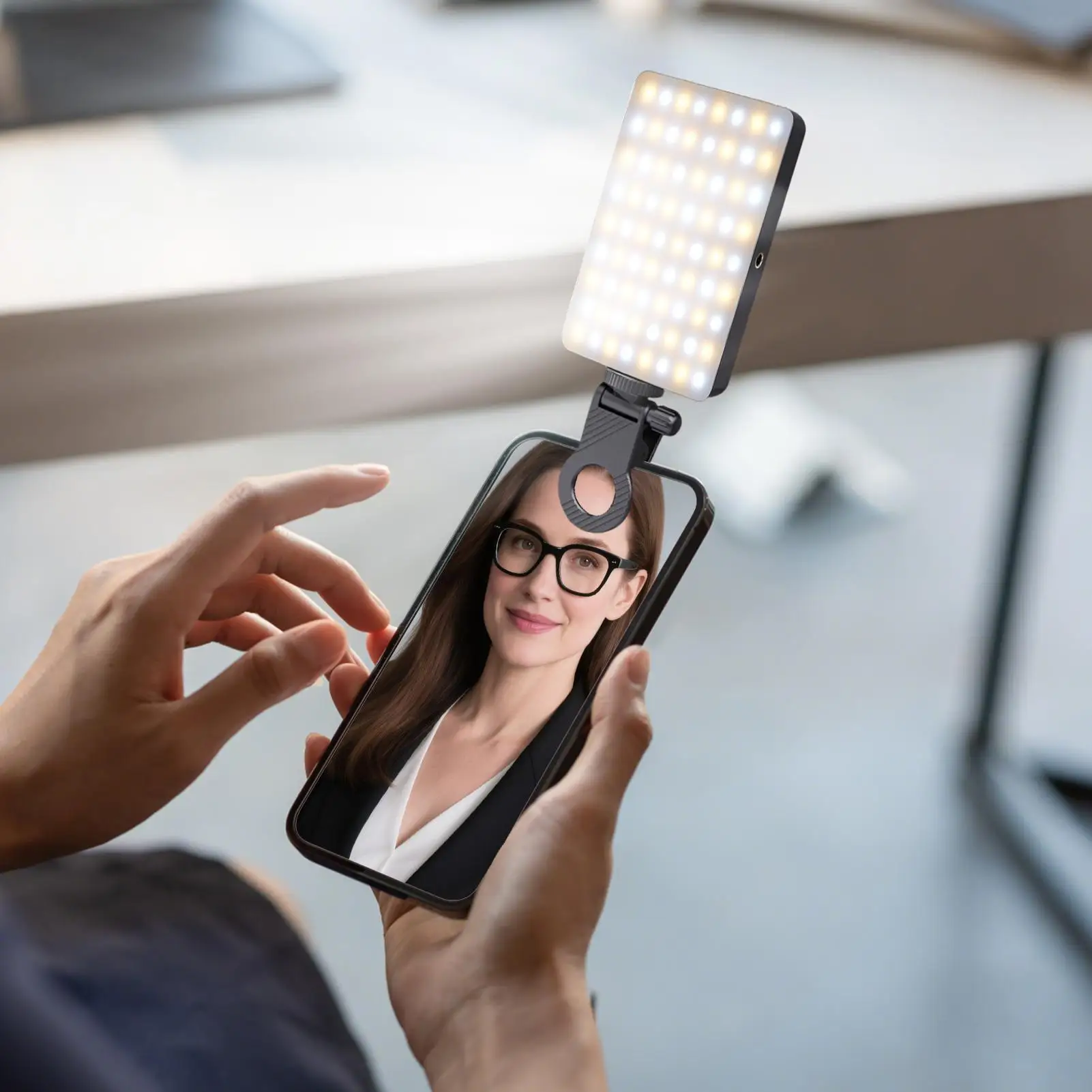 Mobile Phone Fill Light USB Rechargeable 3 Modes Adjustable Brightness LED Lamp Clip On Make Up Computer Fill Light