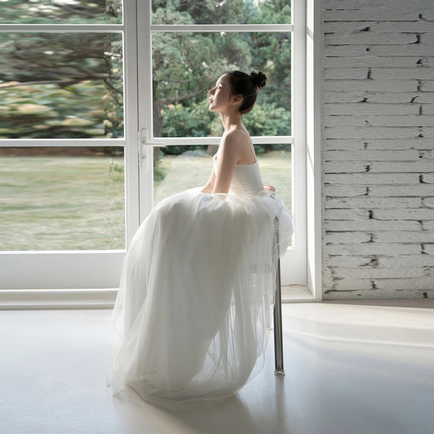 Elegant Sleeveless Satin And Tulle Bridal Gowns Spaghetti Staps A Line Simple Wedding Dress 웨딩드레스 Bridal Photo Shoot Dress