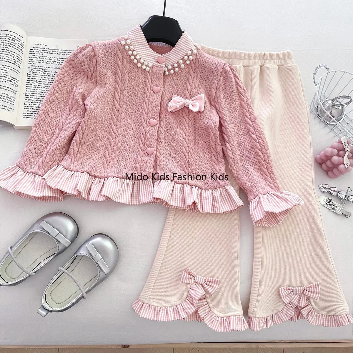 Girls' Spring/Autumn New Arrival 2025 Knitted Cardigan with Bow-Tie and Flared Trousers Two-Piece Casual Set for Baby Girls