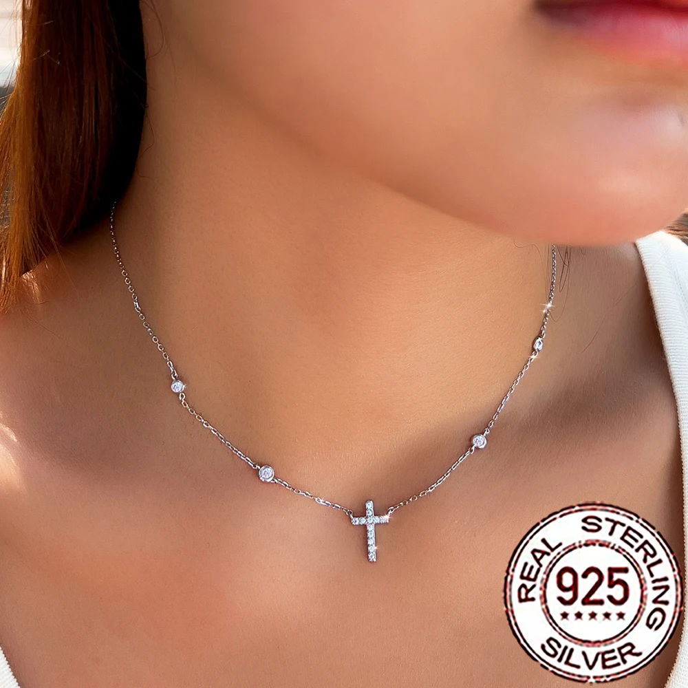 CWWZircons Halskette mit Anhänger aus 925er-Sterlingsilber, eleganter Zirkonia, Kreuzform, für Damen, Jahrestag, edler Schmuck, Geschenk SD057 – Detail 4