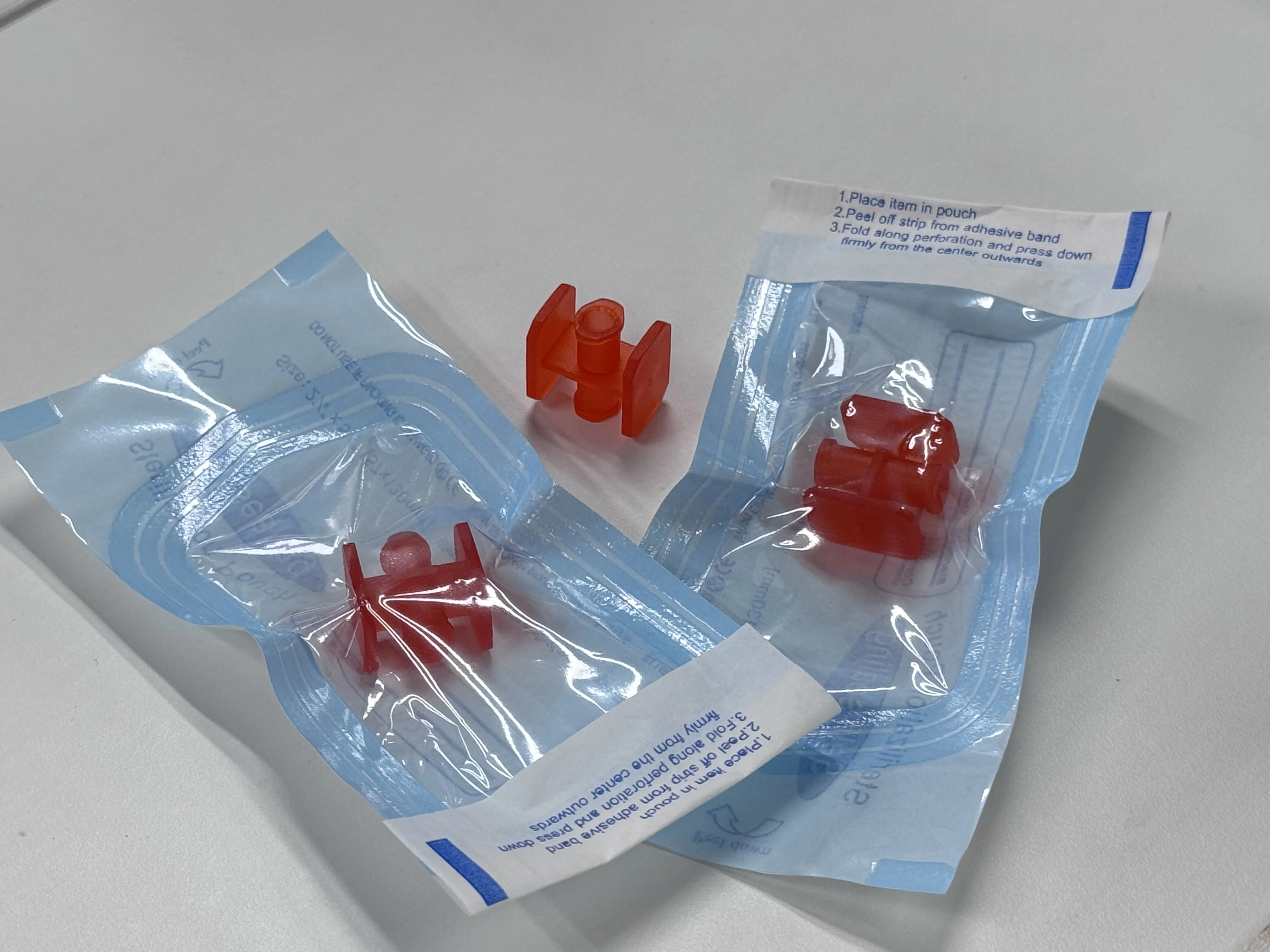 Double Wing Screw Connector Sterile Female to Female Luer Lock Connector Disposable Medical Syringe Coupling Adapter