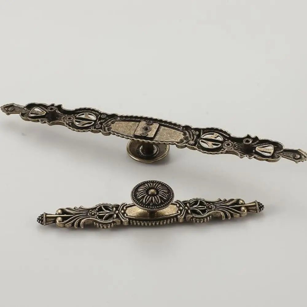 Zinc Alloy Antique Bronze Cabinet Pulls Vintage Carved Cabinet Drawer Knobs Ornate Durable Wardrobe Door Handles