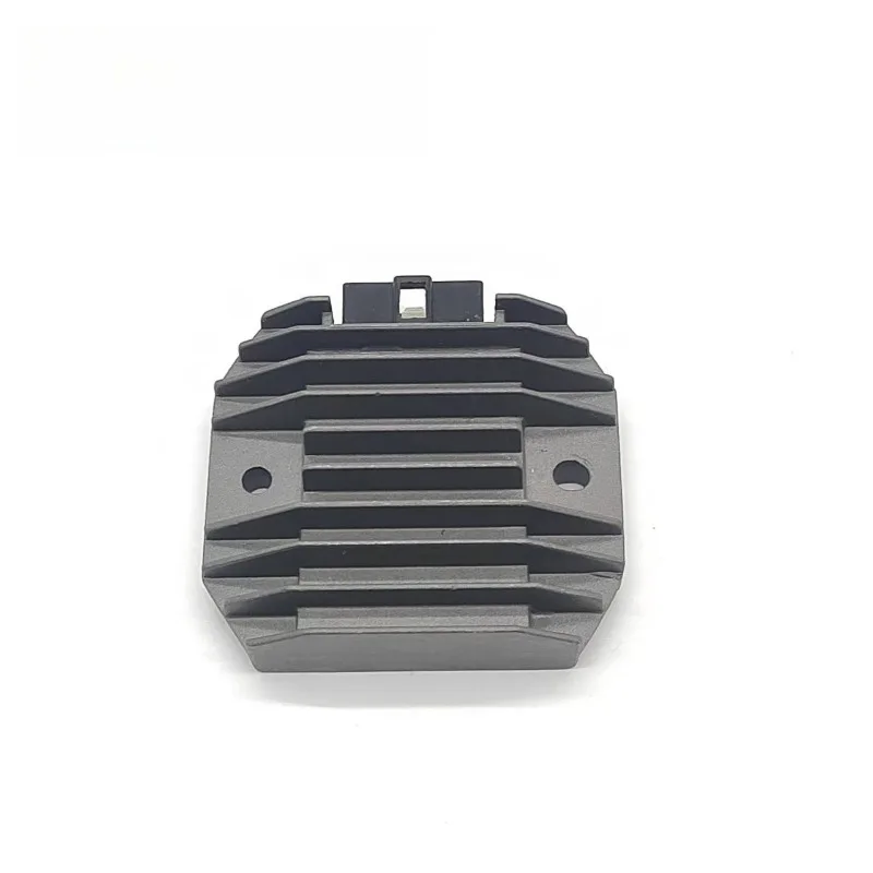 Suitable for Yamaha motorcycle off-road vehicle YZF R1 R6 Vt600 voltage regulator rectifier