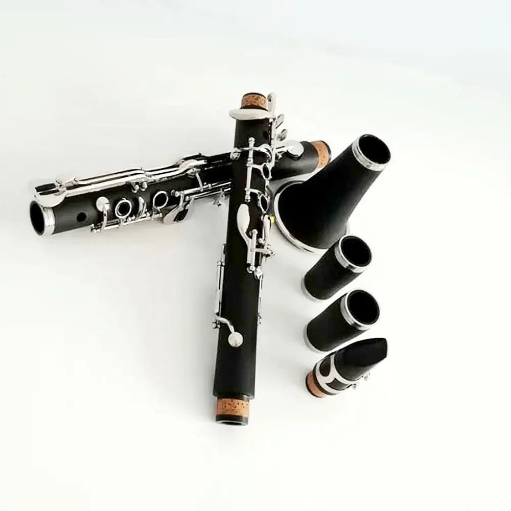 Bakelite German System G Clarinet with Nickel-Plated Key
