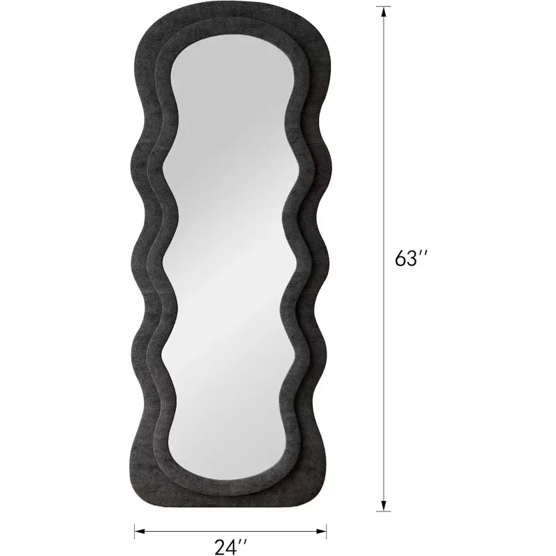 Material aus schwarzem Wellenspiegelglas und Holz