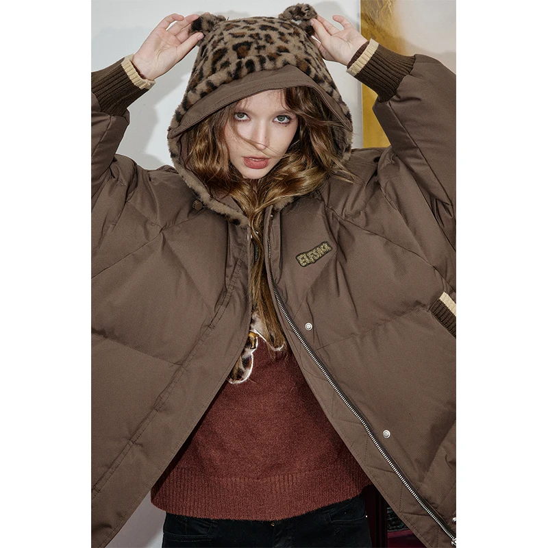 ELFSACK 2025 الشتاء الوافدين الجدد لينة لطيف أفخم تقليم الحيوان الأذن مقنعين فضفاضة تناسب أسفل سترة للمرأة