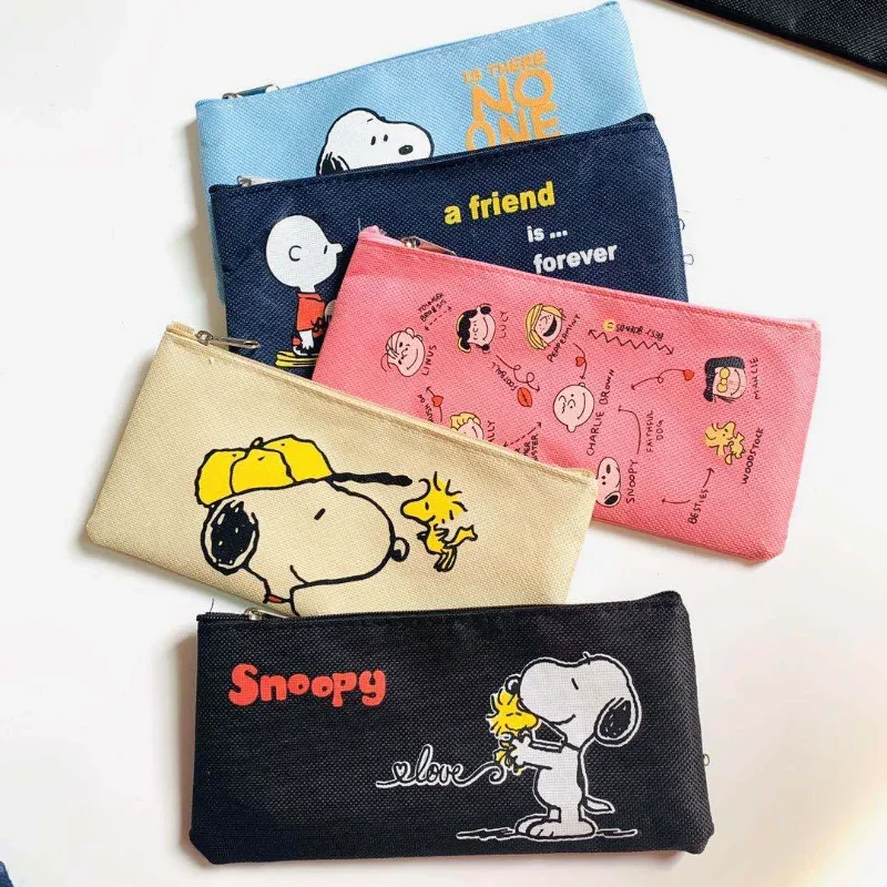 Astuccio Snoopy Kawaii in tessuto Oxford di grande capacità per ragazze e ragazzi, astuccio per matite per cuccioli di cartone animato, astuccio per