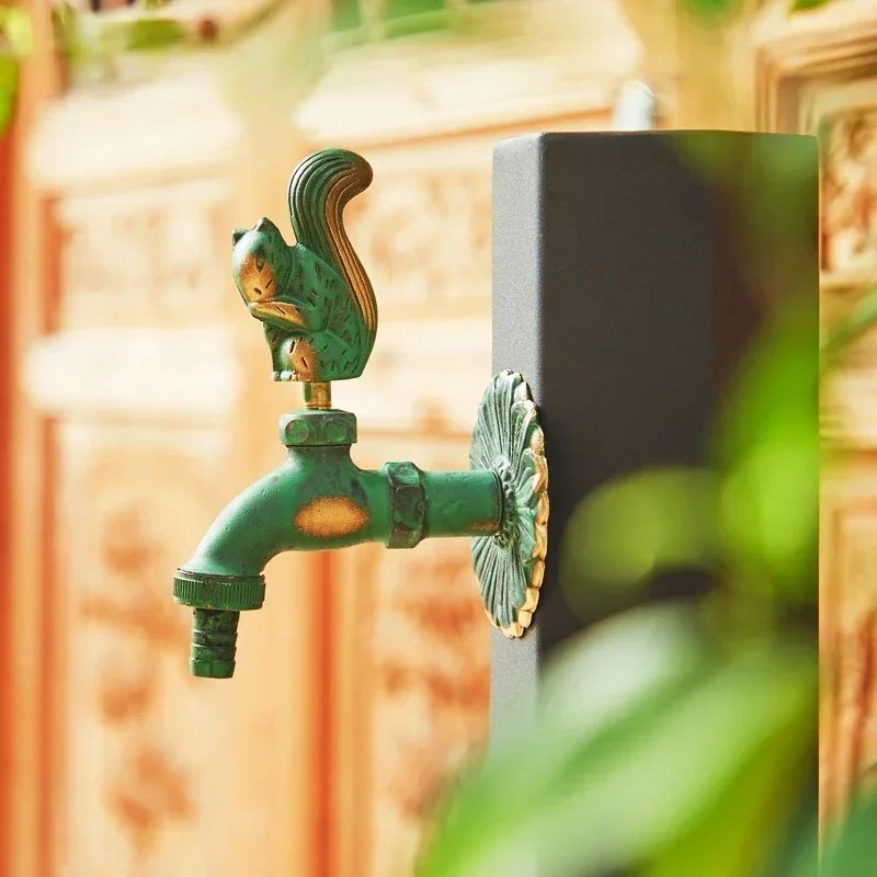 

Garden Antifreeze Animal Spigot, Full Copper Outdoor Faucet, Retro Villa Design Durable Decorative Water Tap for Classic Gardens