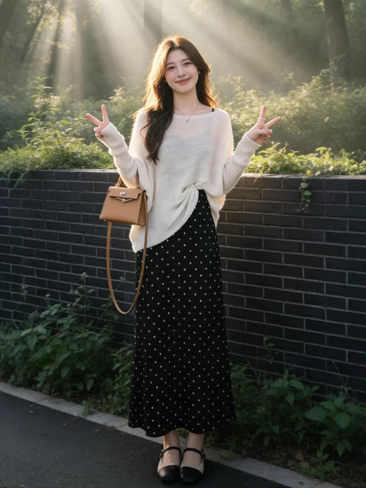 

2026 Summer New Style Women's Knitted Dress Set Polka Dot Skirt Loose Fit Comfortable Knit Top High Waist Long Skirt