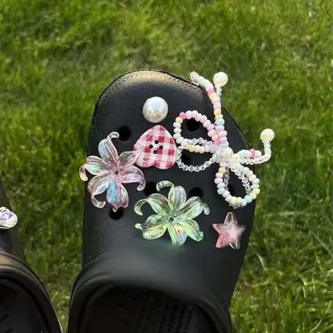 

6-13pcs Designer charms DIY Colorful Butterfly Seaweed Bead Chain Shoe Buckle Hole Accessories Detachable Shoe Flower For Girls