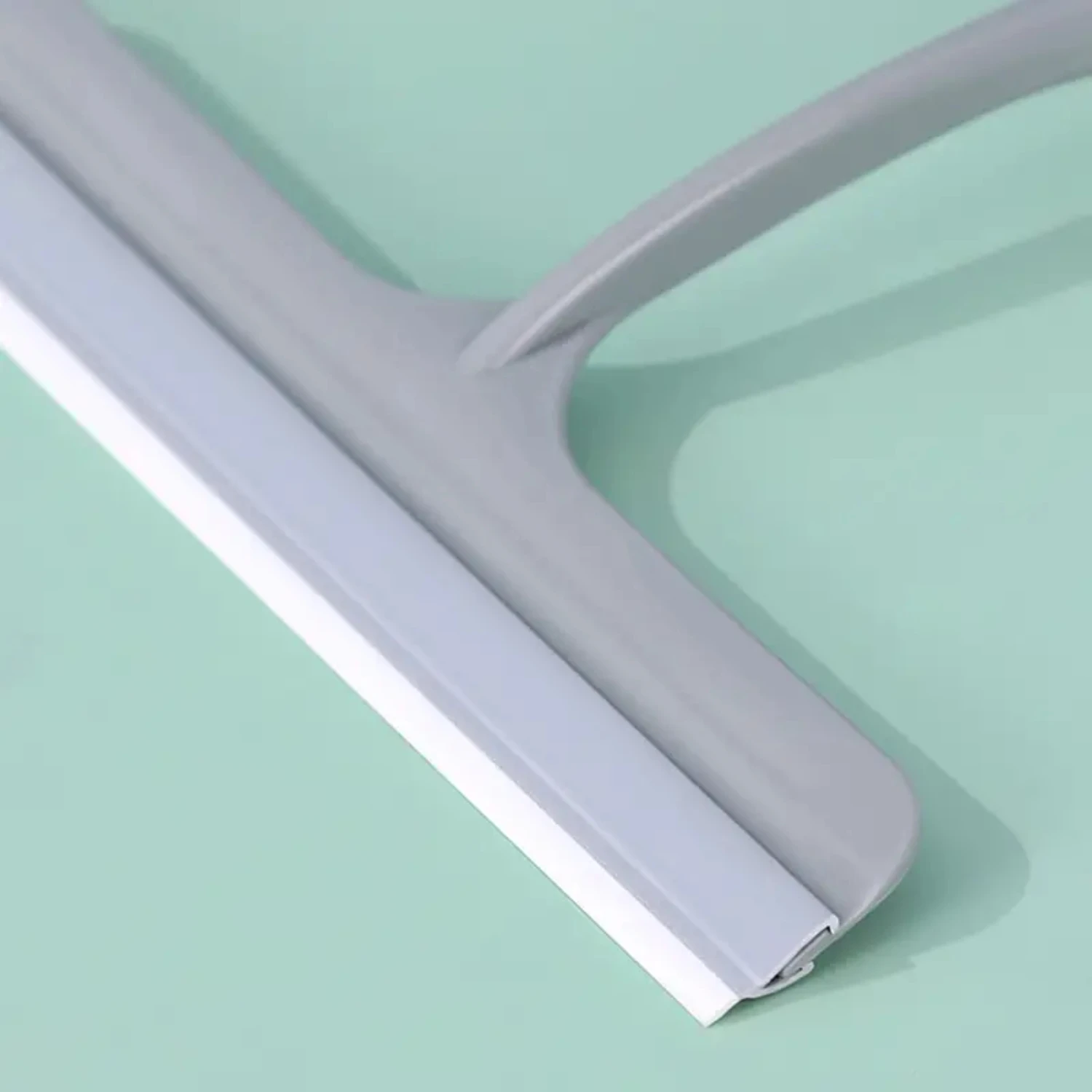 Random Color Silicone Non-Slip Glass Cleaning Wiper for Efficient and Easy Cleaning of Windows and Mirrors - 1 Piece