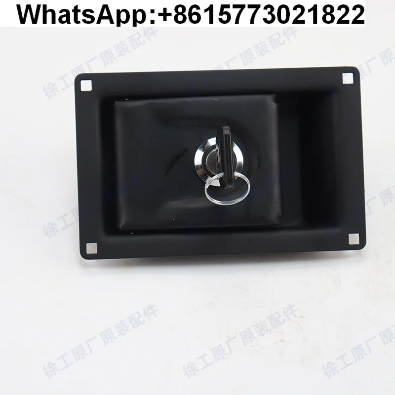 XCMG untuk aksesoris ekskavator XE60 135 150 200 215 300C/D/DA aksesoris kunci pintu samping