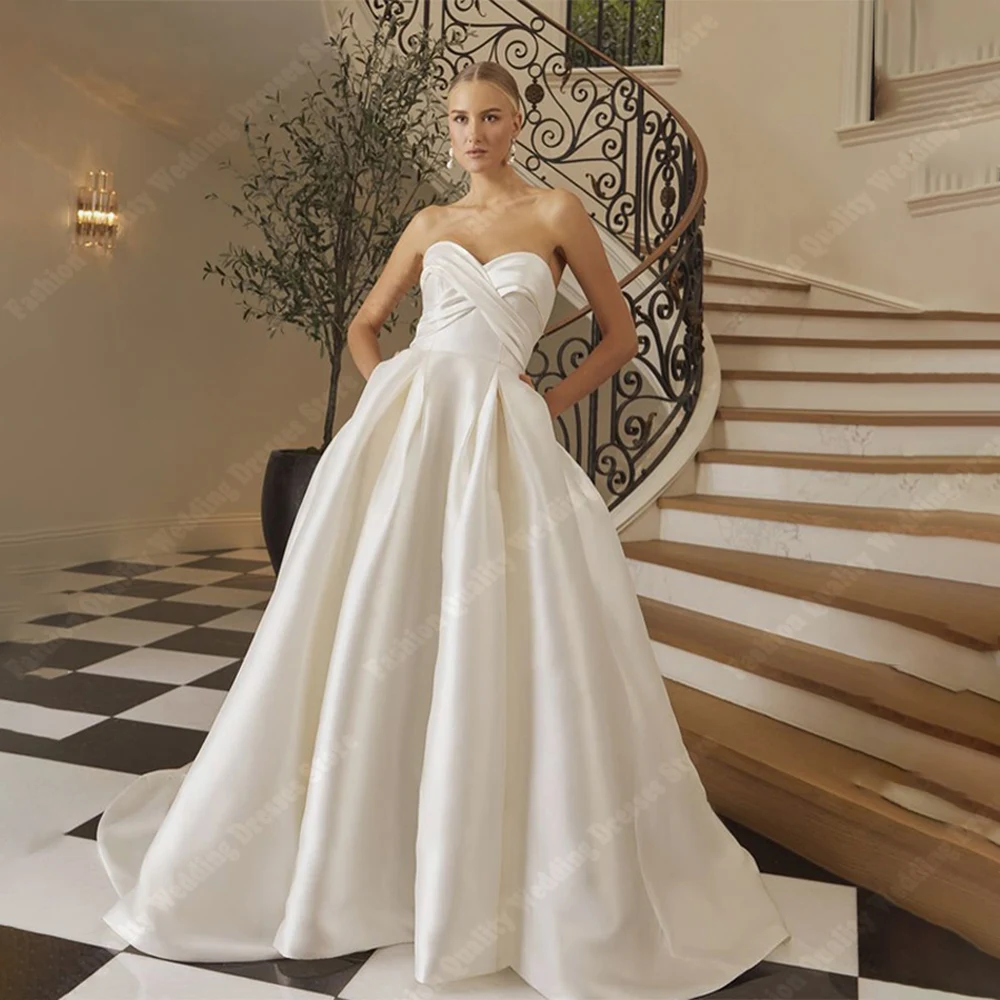 

2025 Sweetheart Collar Satin Women Wedding Dresses Sexy Sleeveless Bridal Gowns Princess Backless Vestidos De Novias Customized