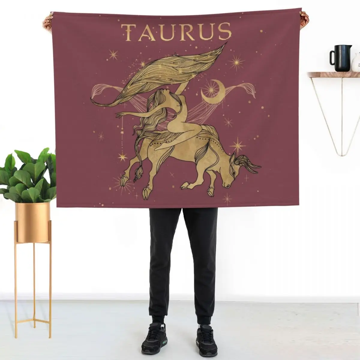 Taurus zodiac woman Throw Blanket Decorative Beds Furry Luxury St Bed covers Thermal Soft Big Blankets
