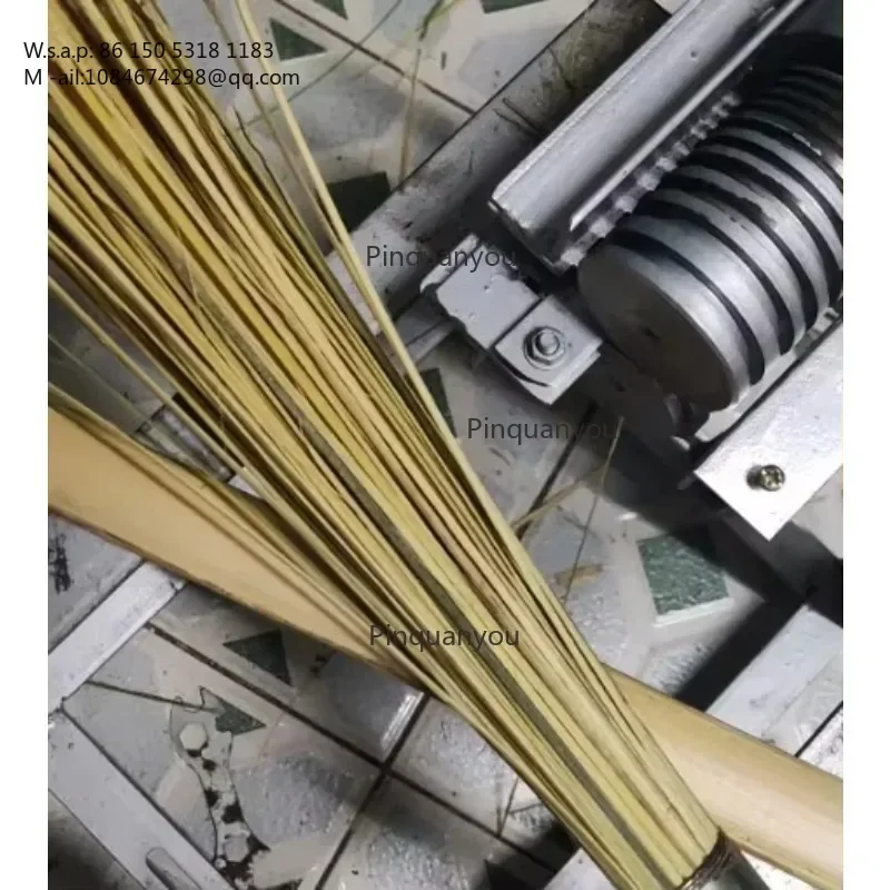 220V 200W Mini Manual Bamboo Splitter Machine, Durable Bamboo Silk Cutter for Toothpick, Toothbrush & Handicraft Craft Making