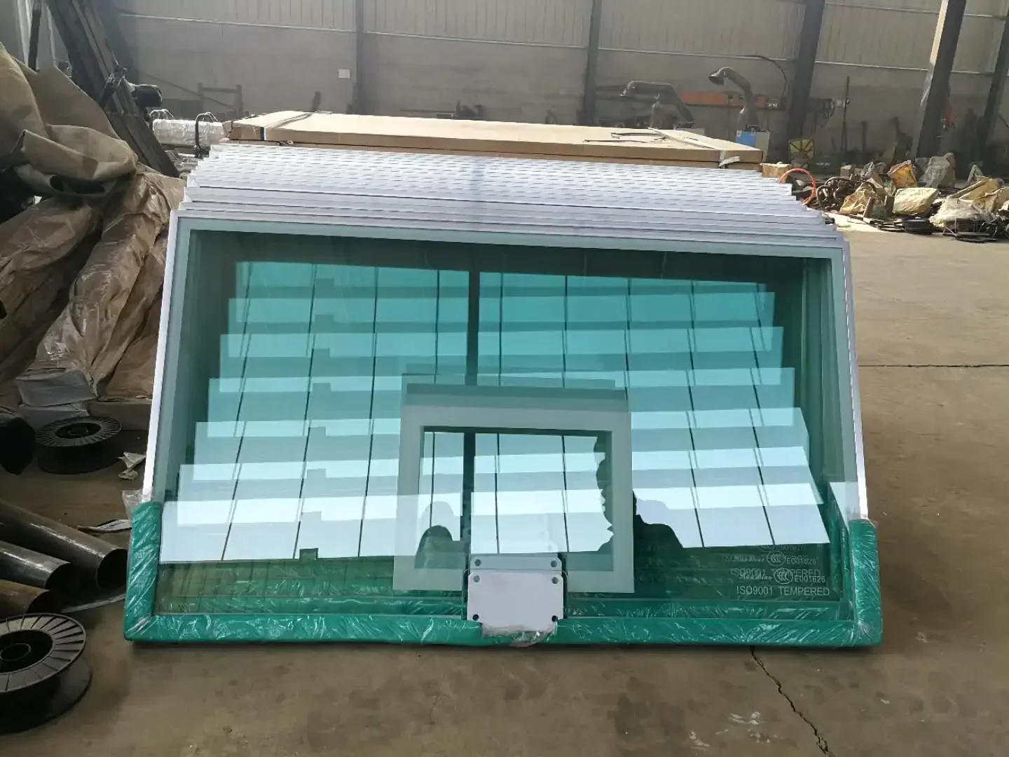 

-Wholesale tempered 10mm 12mm hoop board fiberglass custom basketball backboard