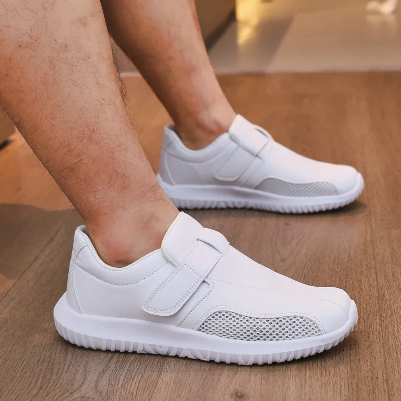 Baskets de sport blanches respirantes pour hommes, chaussures de couple en maille, mocassins de travail à enfiler, extérieur, décontracté, rencontre, taille 33-49, automne