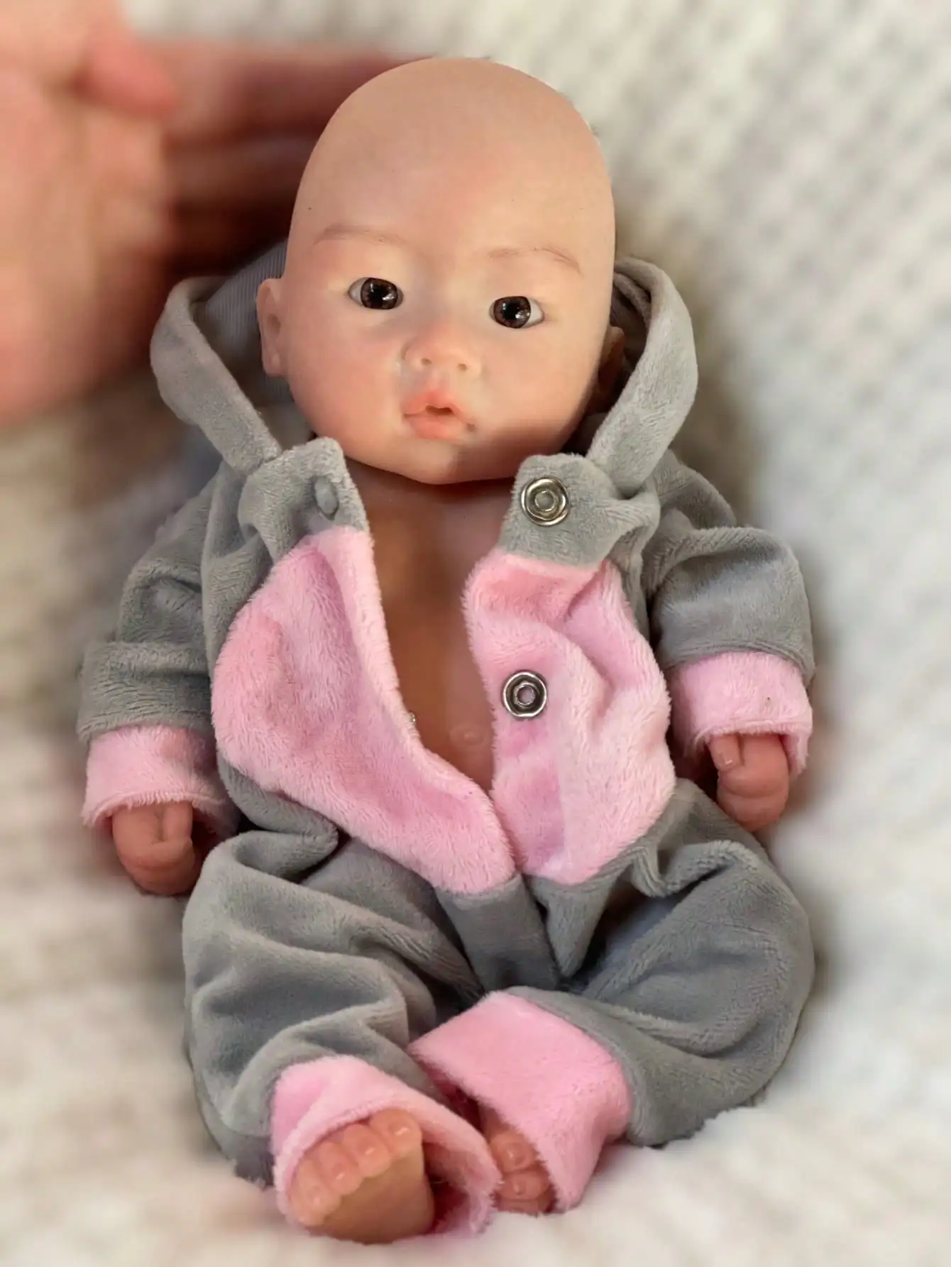 

Saskia 11-дюймовый силиконовый реборн для маленьких мальчиков с 3D-окрашенной кожей и видимыми венами | Игрушка для новорожденных Bebe