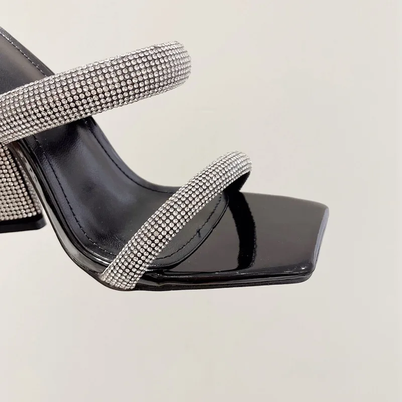 Glitter Rhinestones Triangle Thick Heel Slippers Sexy Street Woman Square Toe Dress Party Shoes New Summer Sandal Runway Style