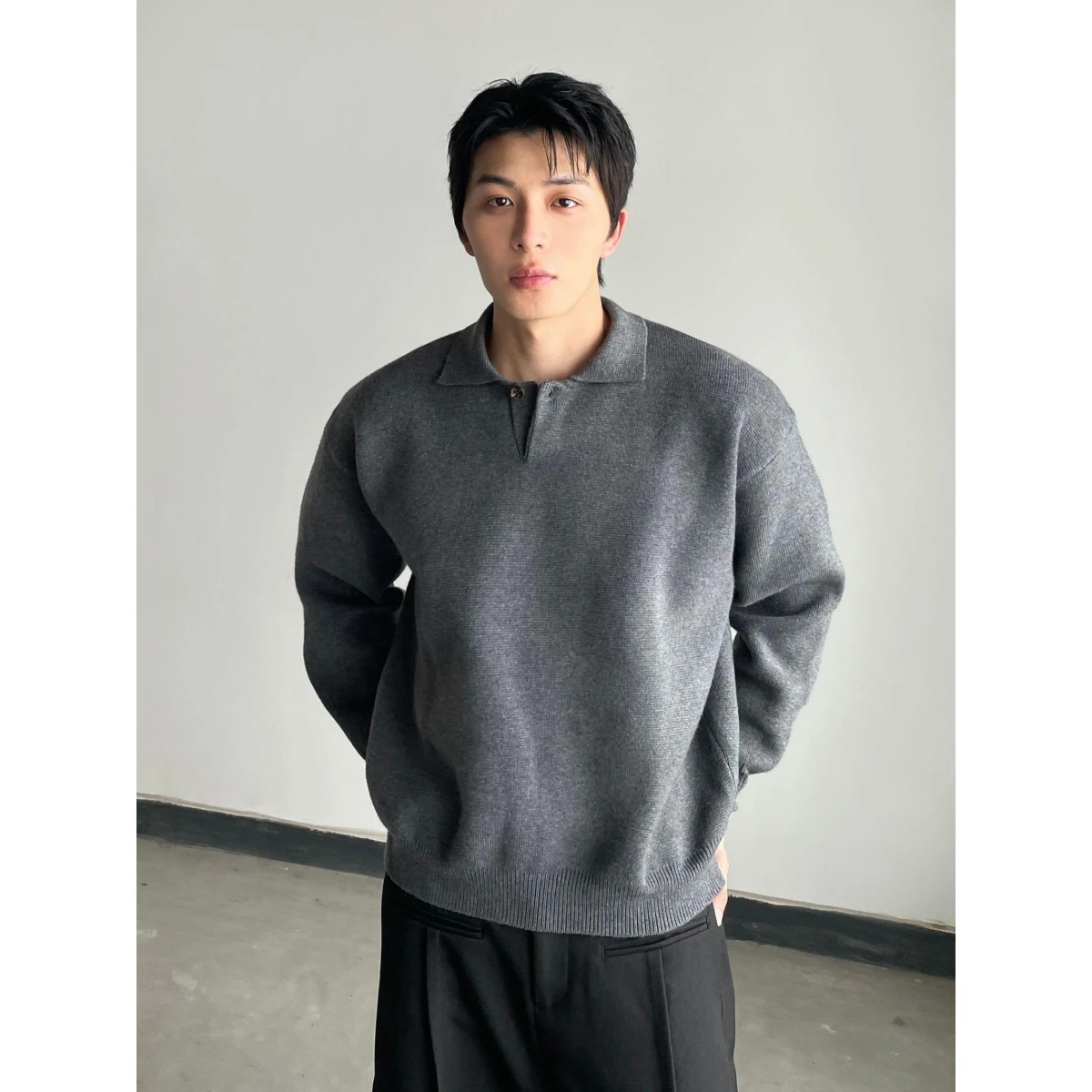 

Универсальный длинный светящийся трикотажный мужской однотонный повседневный пуловер с v-образным вырезом в стиле ретро, свитер из мягкого полиэфирного волокна, зимняя одежда