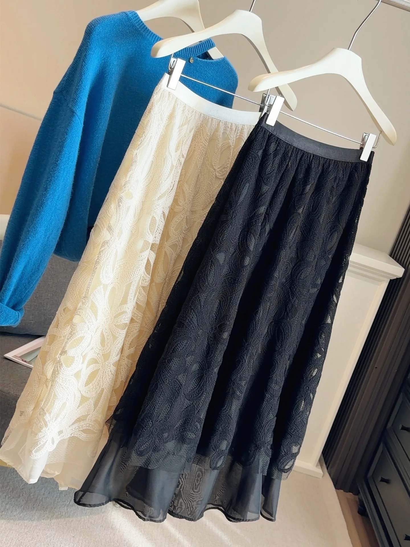 Elegant Blue Floral Lace Embroidered High Waist Skirt For Women New Spring Autumn Casual Midi A-line Skirt Beige Black Cooffe