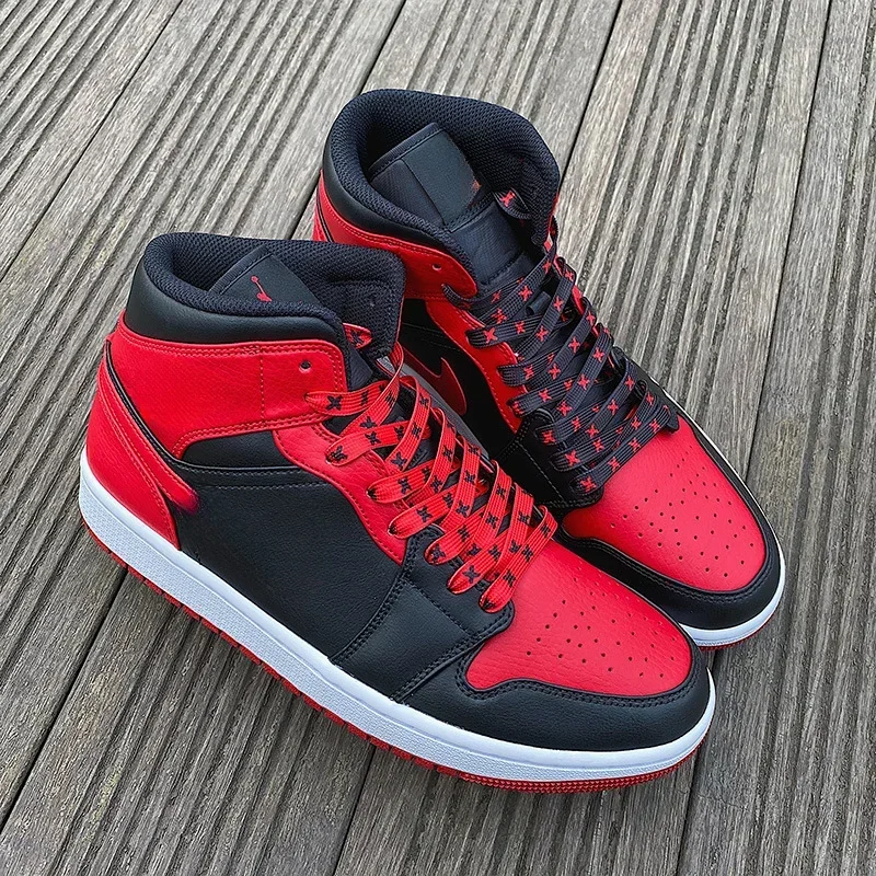 1 Paar neue, modische, flache Schnürsenkel für Sneaker, schwarz-rot, mit X-Streifen, für Schuhe in den Größen 120/140/160 cm, Schuhzubehör, Tennisschnürsenkel. – Detail 3