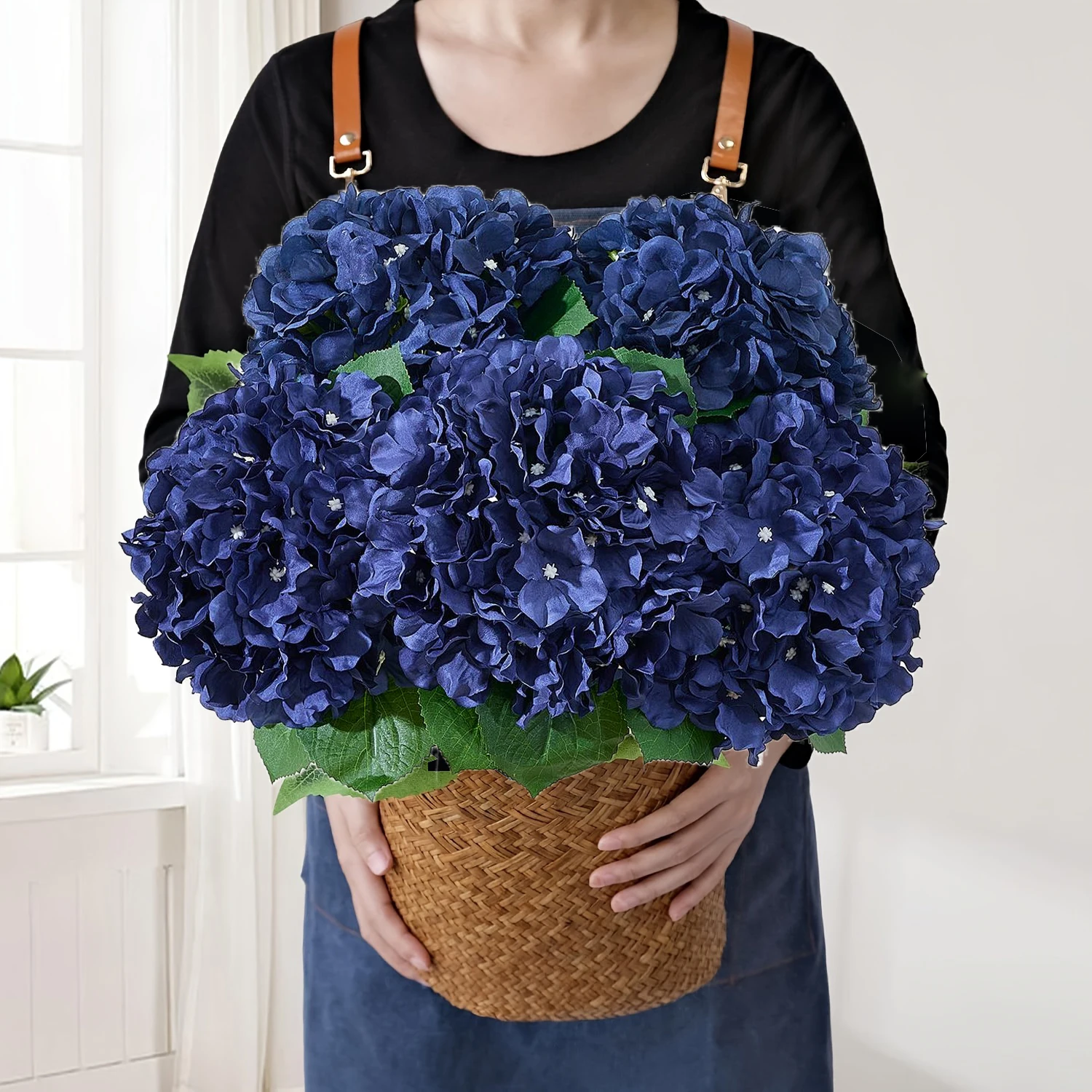 5 pieces of dark blue artificial flowers are super beautiful and durable, suitable for indoor home decoration wedding center