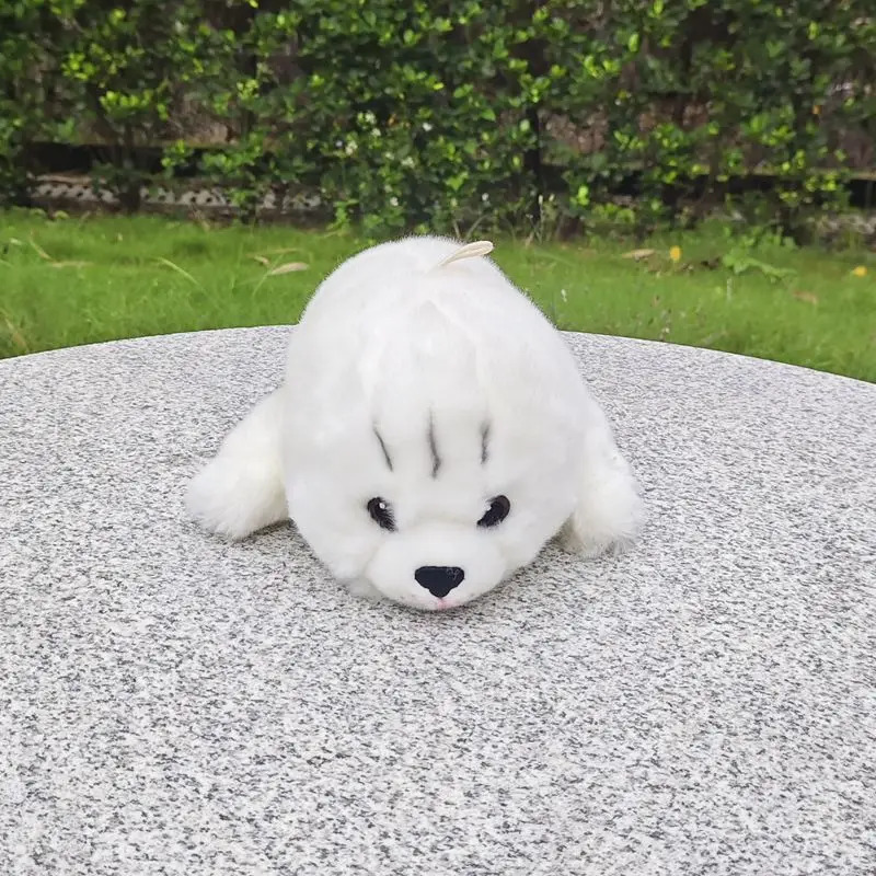 

L33 см милая очаровательная плюшевая игрушка Greenland с белой печатью, реалистичная кукла с белой печатью, тканевая кукла морского животного, детский подарок на день рождения для девочек