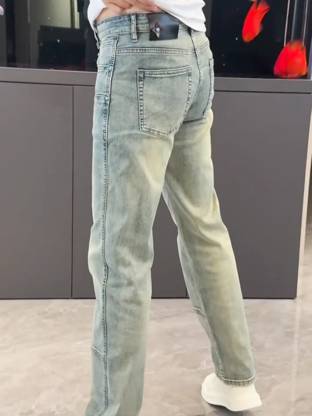 

Высококачественные модные мужские джинсы: комфортные, с высокой талией, облегающие, для весны и осени, износостойкие, прочные, для делового стиля.