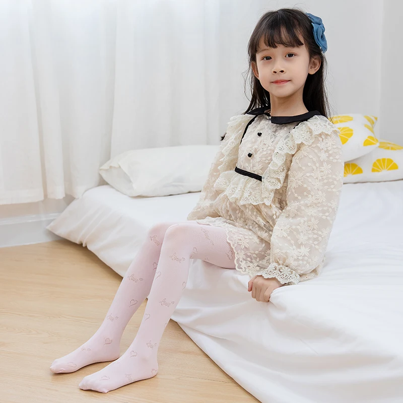 Children‘s Professional Ballet Socks Velvet Footed Tights with Embossed Heart fashion trends Comfortable without dropping crotch