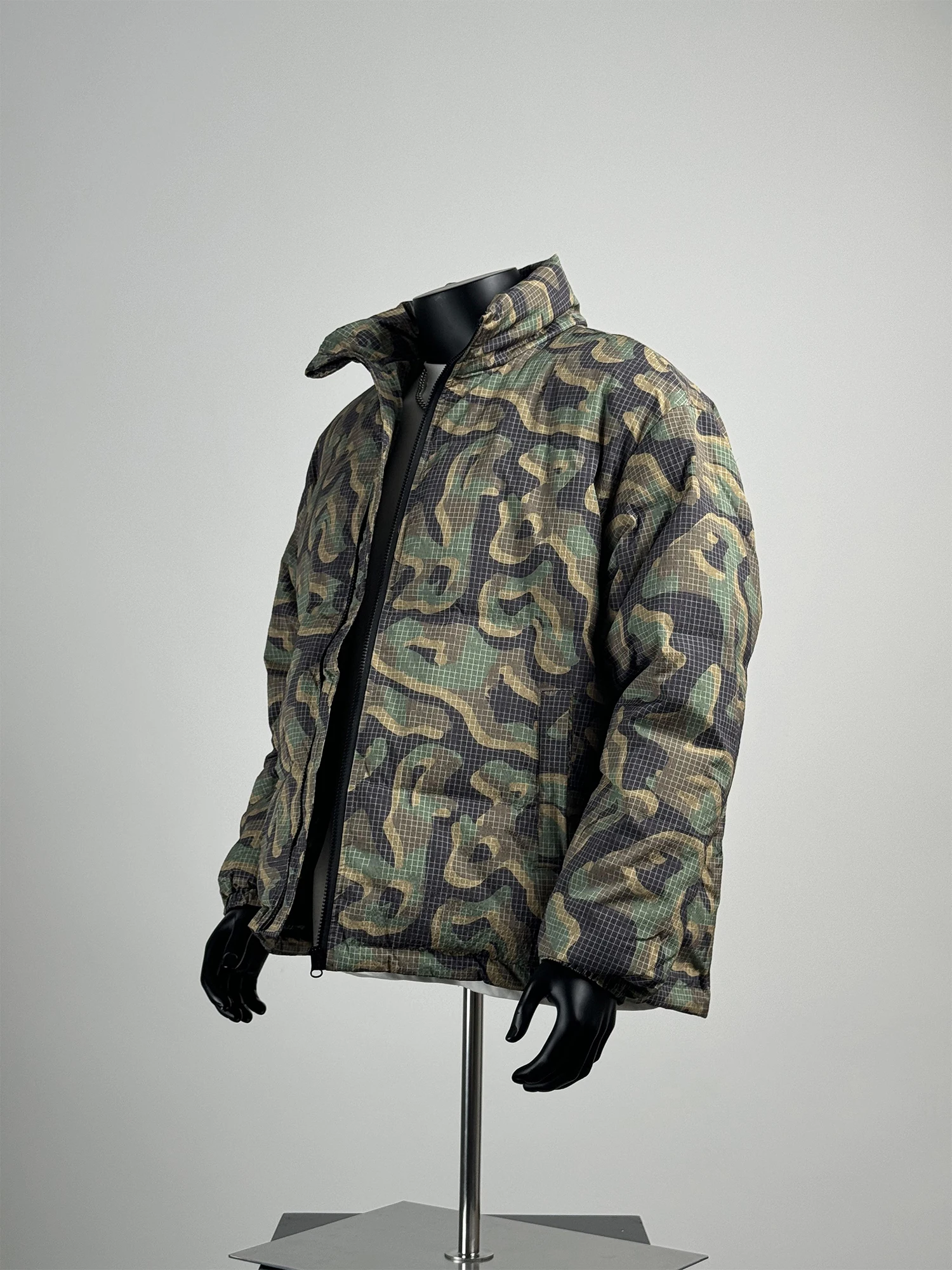 

Winter New Camouflage Plaid Thickened Stand Collar Men's down Jacket Trendy Brand Workwear Cotton Coat 90 down Warm Outerwear