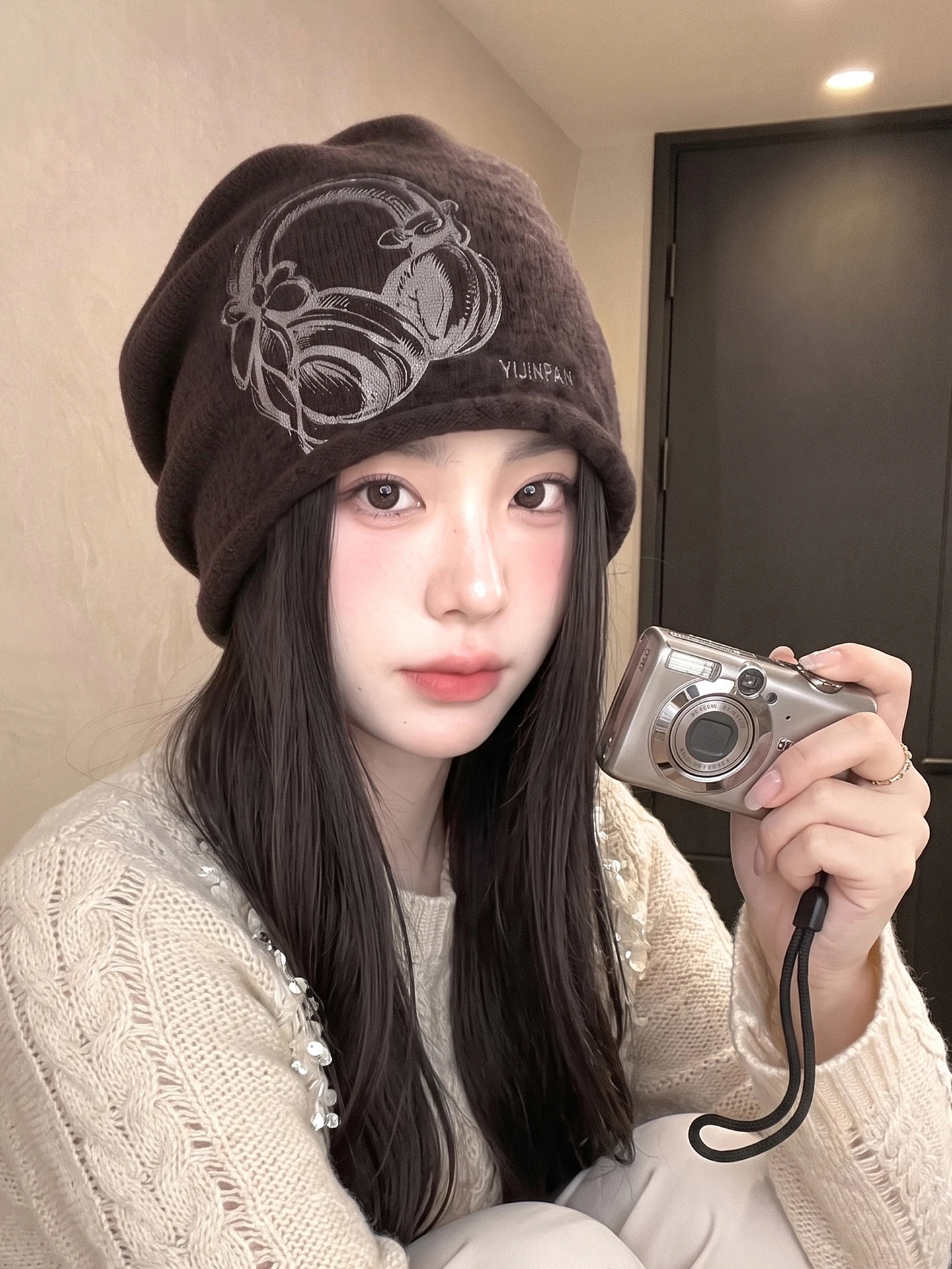 Korean Style Ins Printed Earphone Knitted Beanie Women's Autumn Winter Fashion Versatile Lazy Style Small Face Effect Woolen Hat