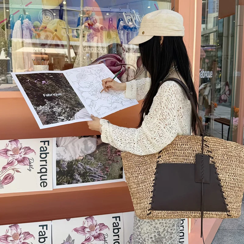 Raffia-Stroh Gewebte Leder-Patchwork-Tragetasche, Damen Große Kapazität Sommer Strand Urlaub Schultertasche, Reise-Pendler-Handtasche – Detail 13