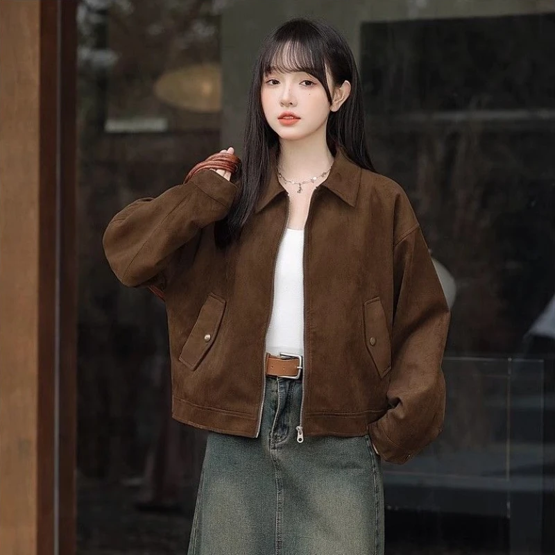 سترة قصيرة بنية لطيفة 2025 معطف ربيعي نسائي بتصميم هاراجوكو أمريكي عتيق